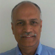 拉维Ravichandran博士。